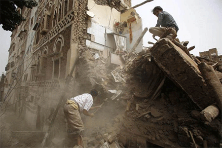 La aviación saudí destruye zona patrimonial de la capital yemení Arabia Saudita se asemeja cada vez más a Daesh